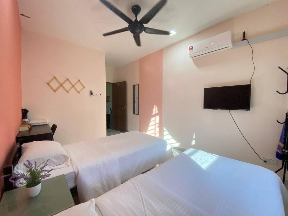 Besut Guesthouse Kuala Besut Zewnętrze zdjęcie