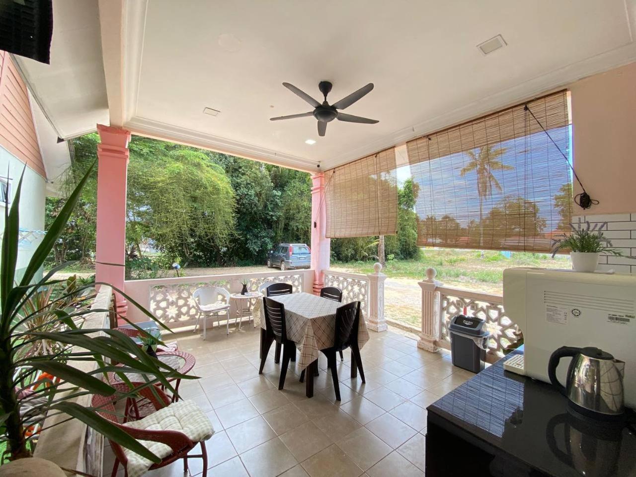 Besut Guesthouse Kuala Besut Zewnętrze zdjęcie